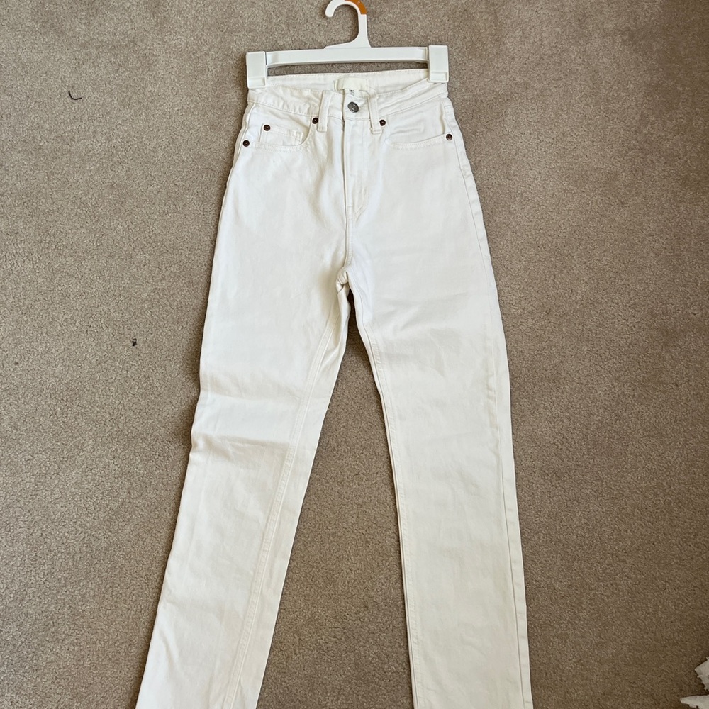 H&M Cream Boyfriend Jeans